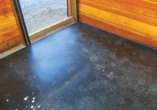 Stall Flooring Setups – The Horse